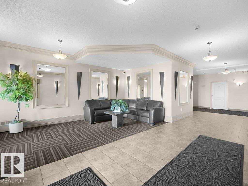 #116 16807 100 Av Nw Property Photo 6