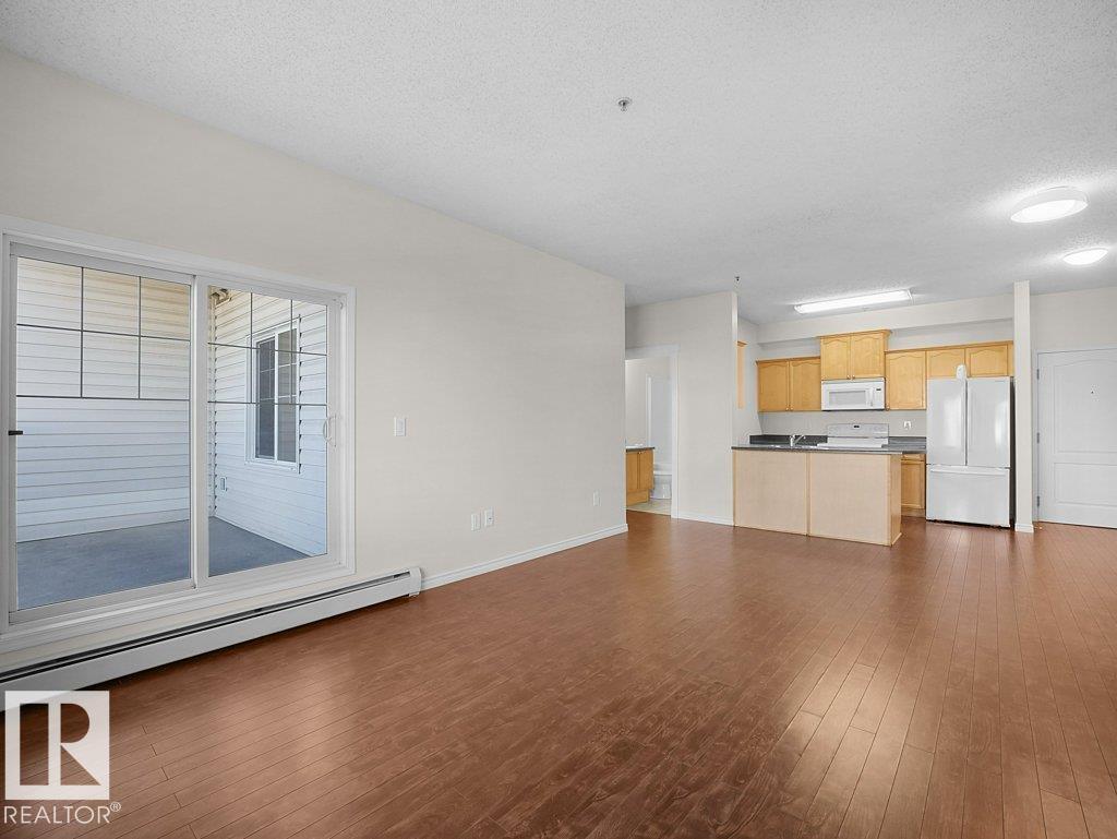 #116 16807 100 Av Nw Property Photo 19
