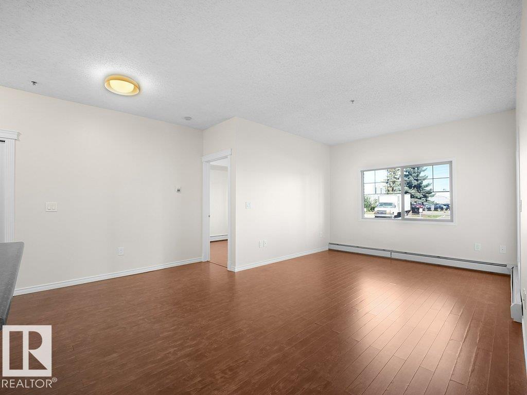 #116 16807 100 Av Nw Property Photo 20