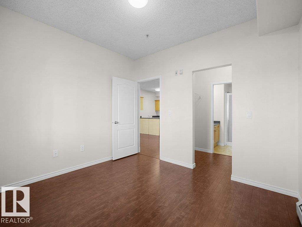 #116 16807 100 Av Nw Property Photo 23