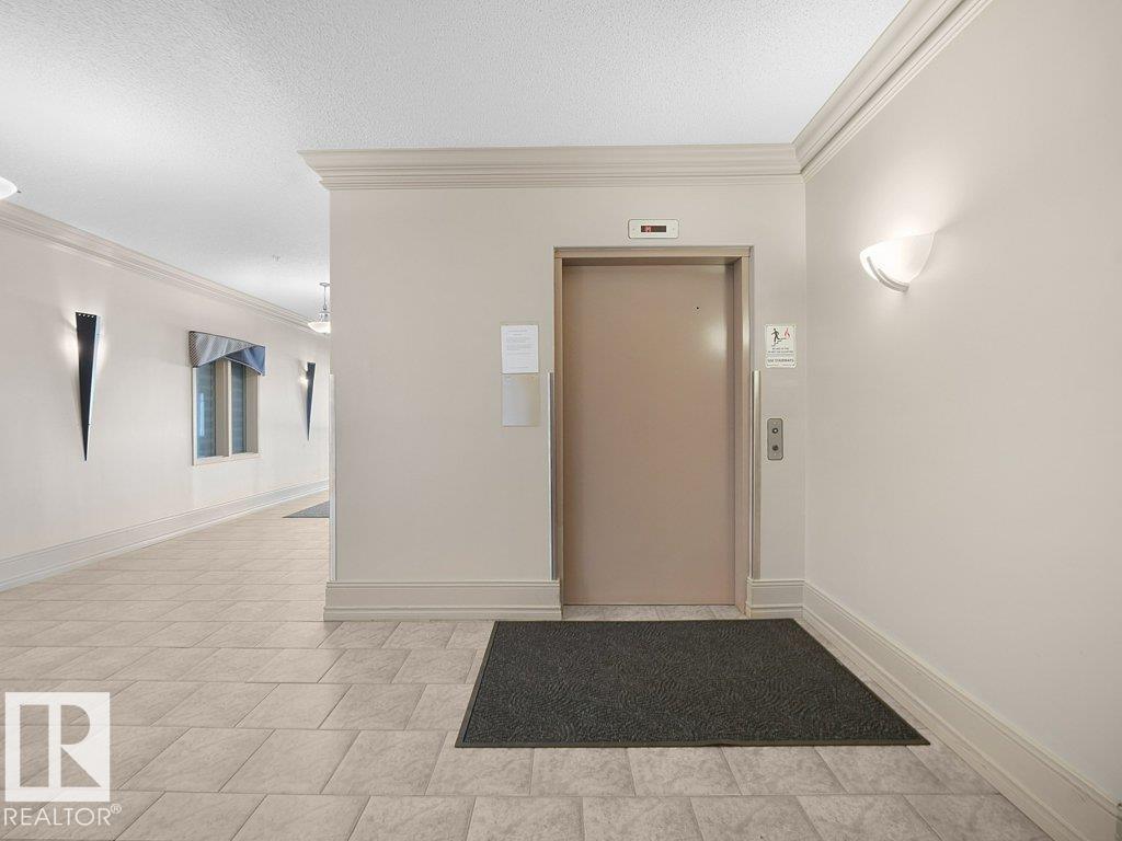 #116 16807 100 Av Nw Property Photo 34