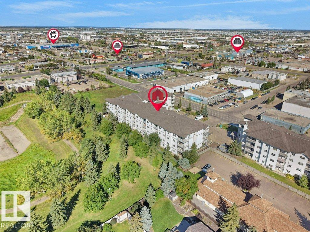 #116 16807 100 Av Nw Property Photo 37