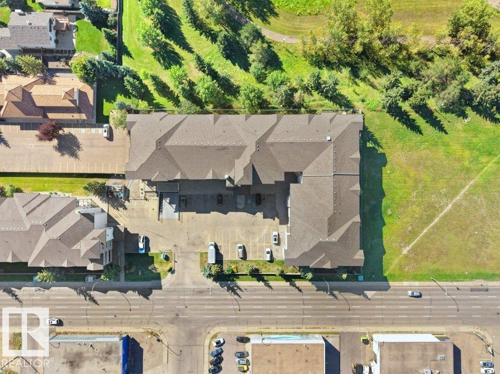 #116 16807 100 Av Nw Property Photo 39
