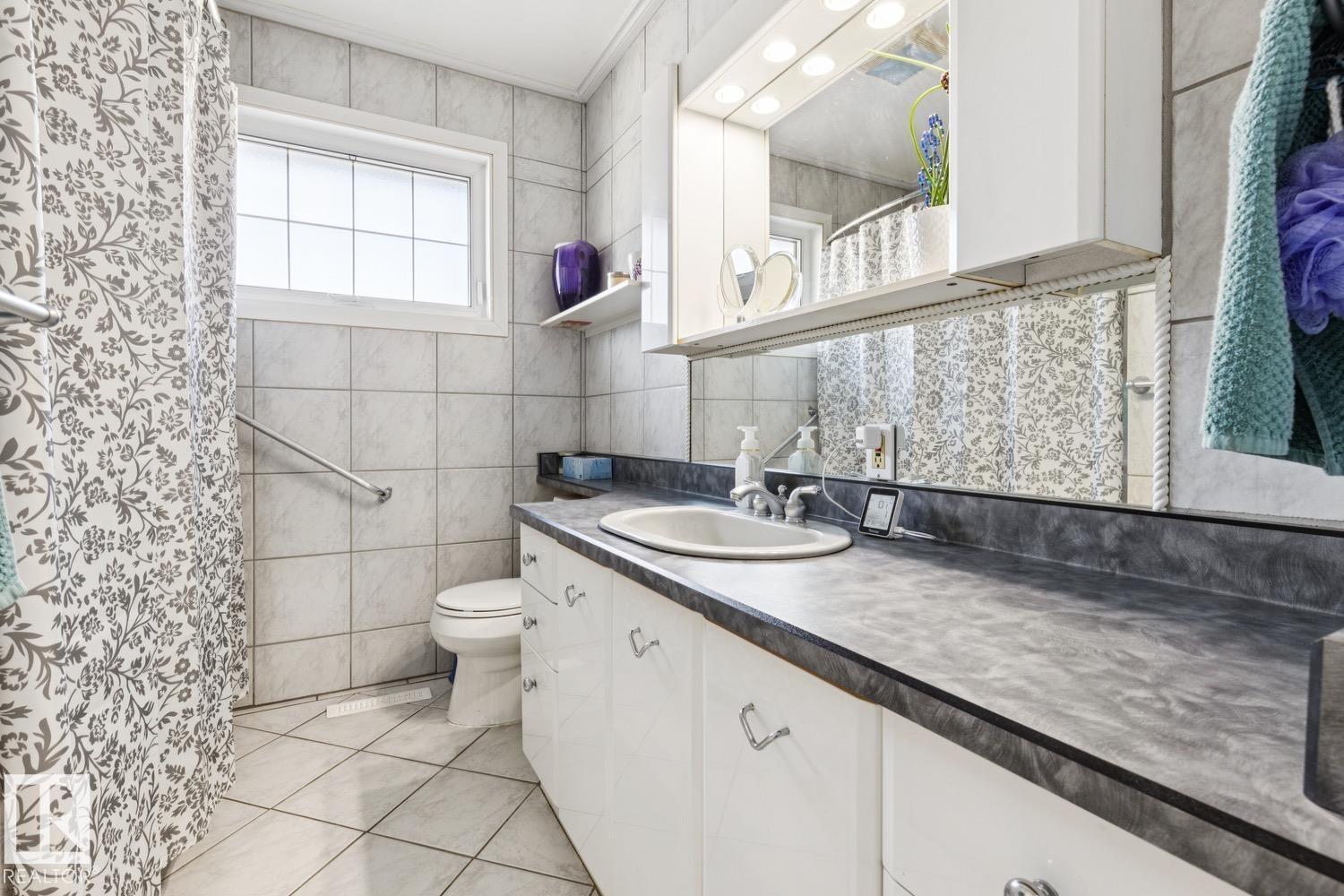 10830 159 St Nw Property Photo 22