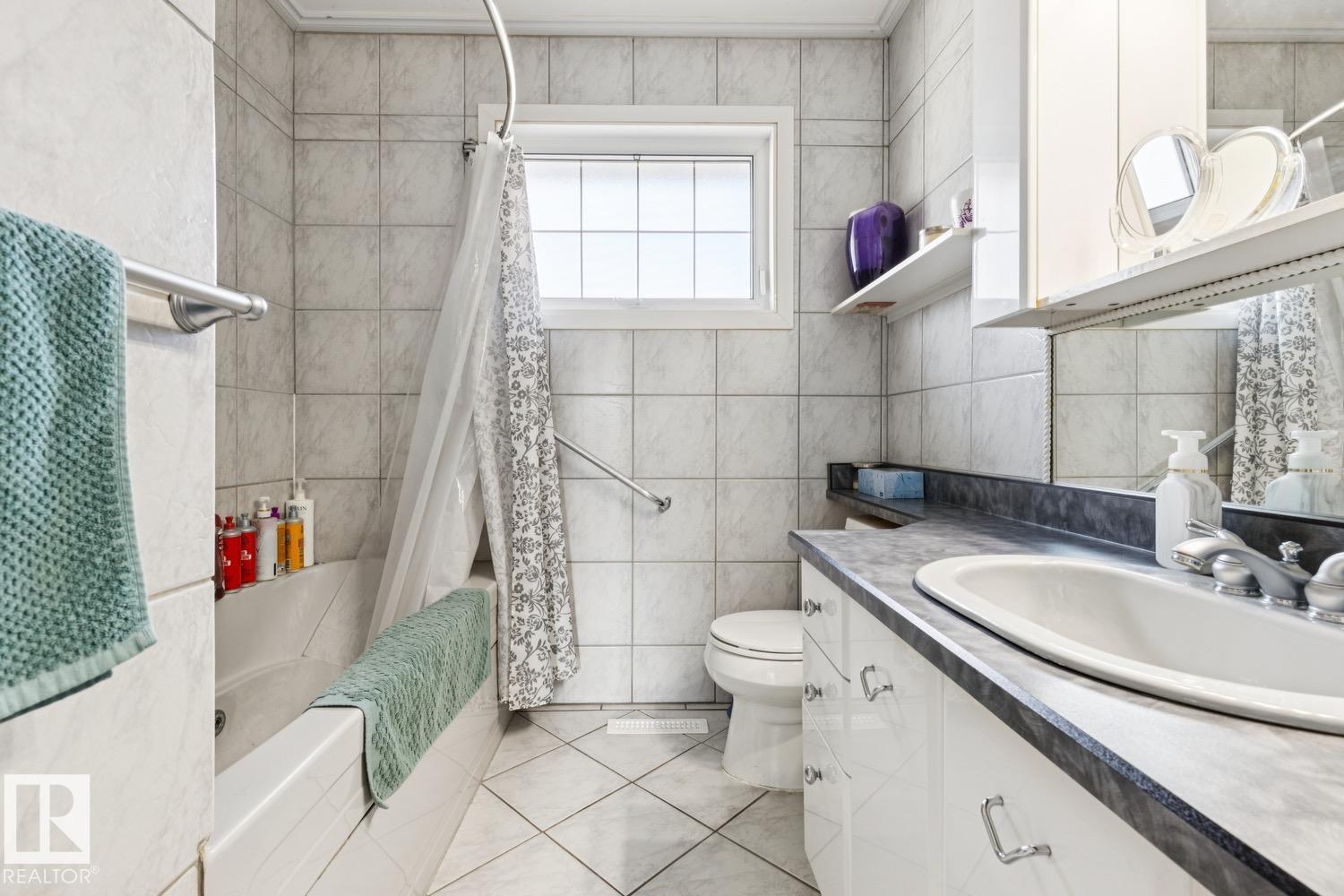 10830 159 St Nw Property Photo 23