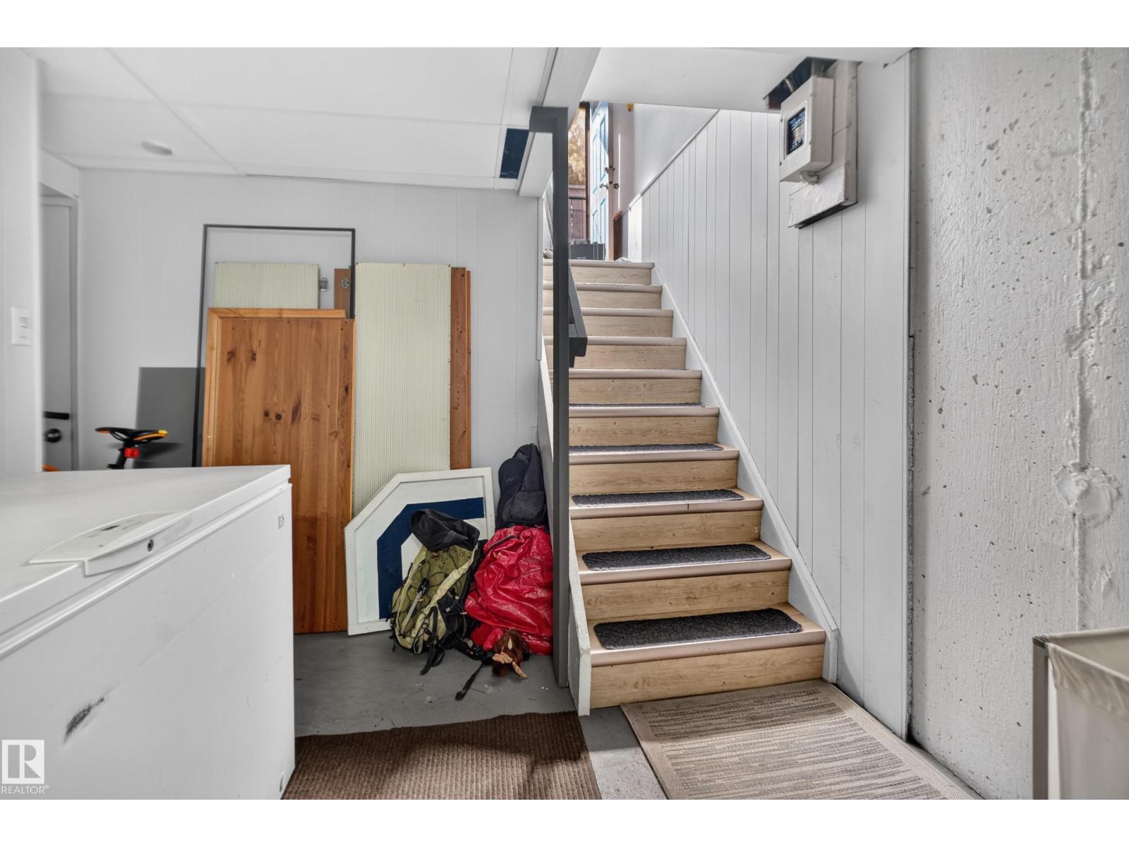 10548 40 St Nw Property Photo 18