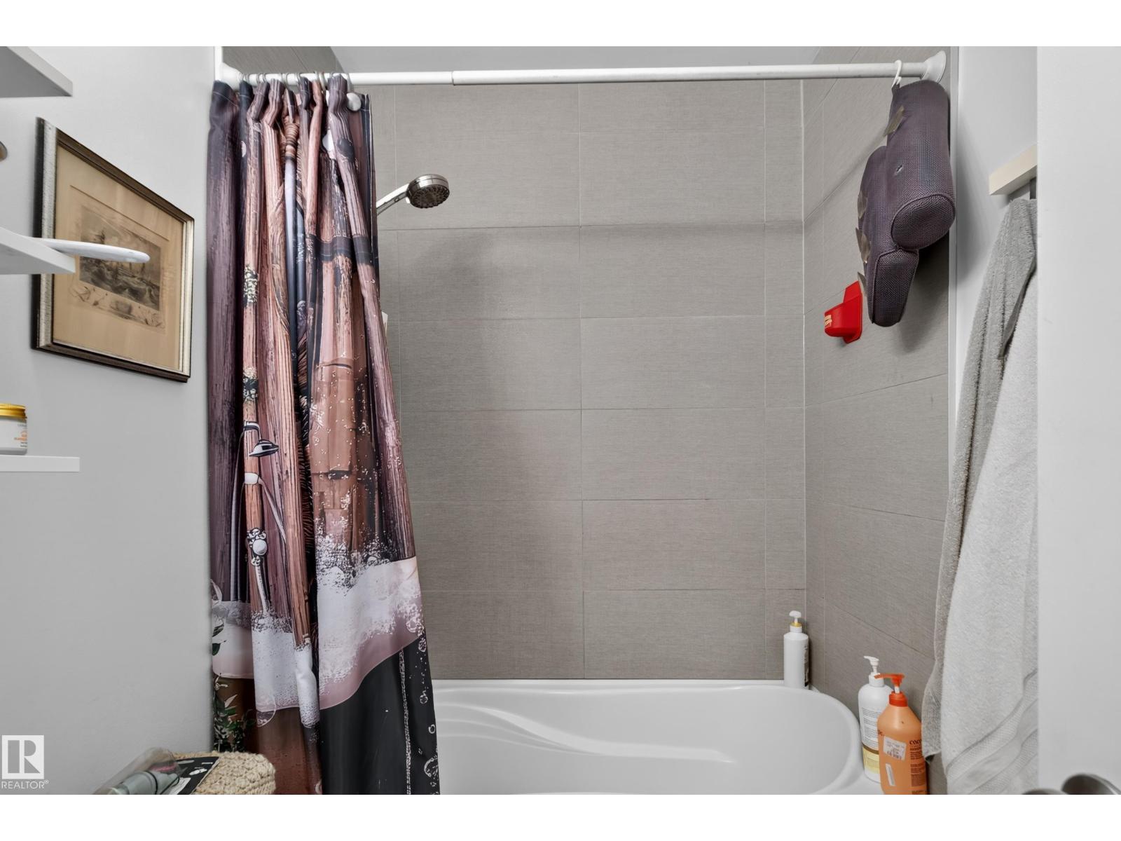 10548 40 St Nw Property Photo 27