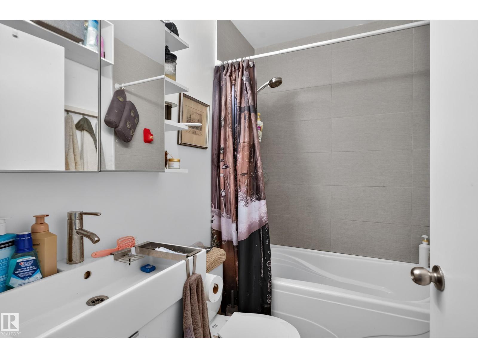 10548 40 St Nw Property Photo 28