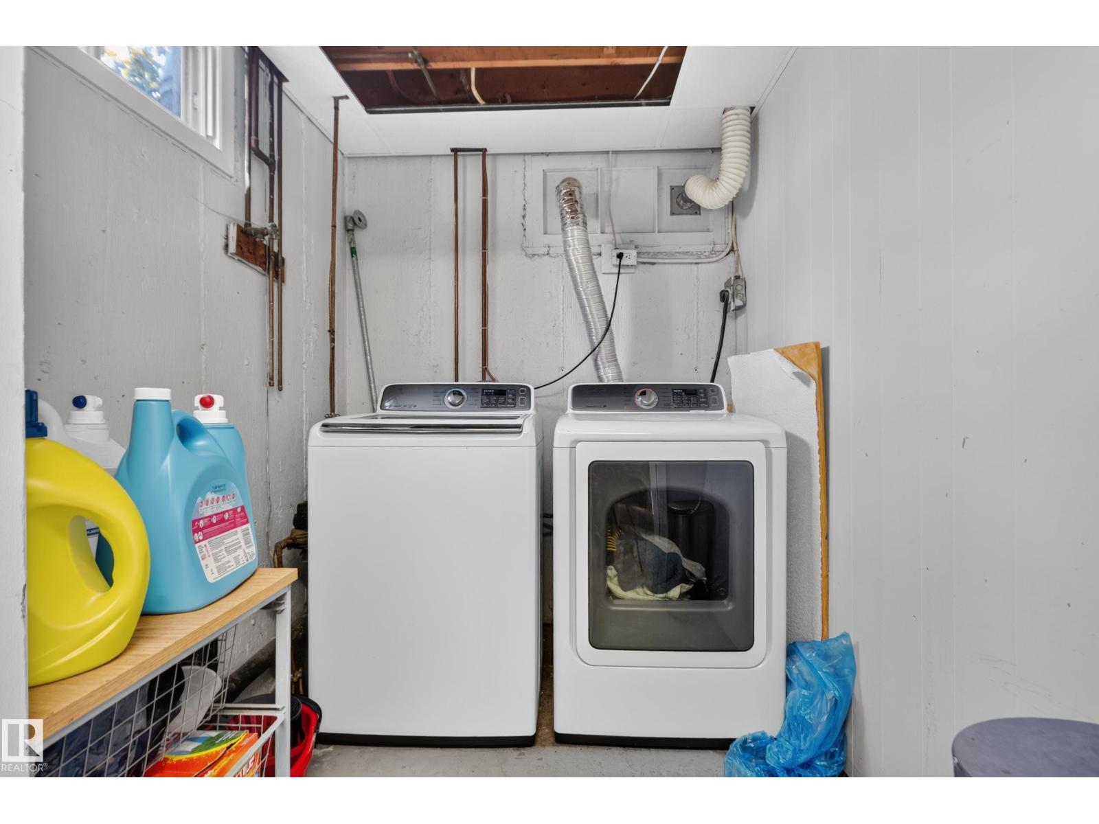 10548 40 St Nw Property Photo 32