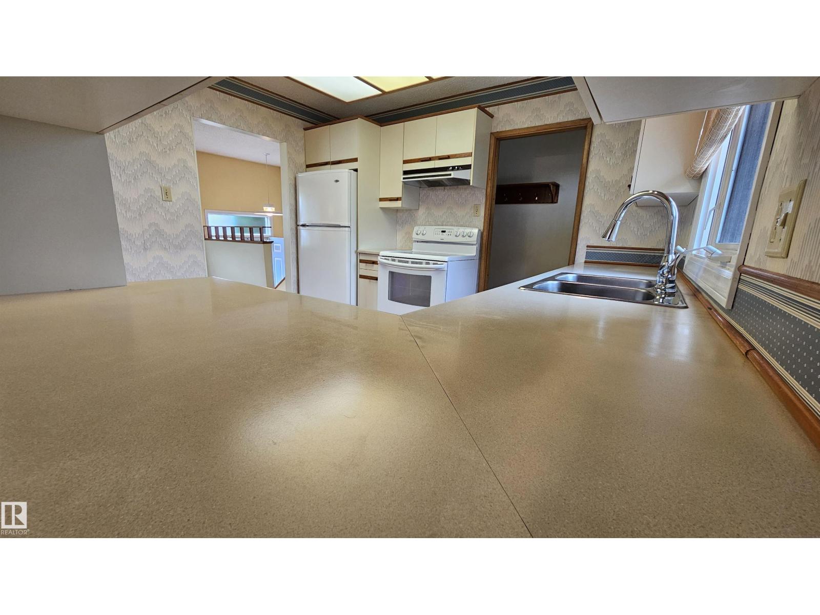 13439 114 St Nw Property Photo 12