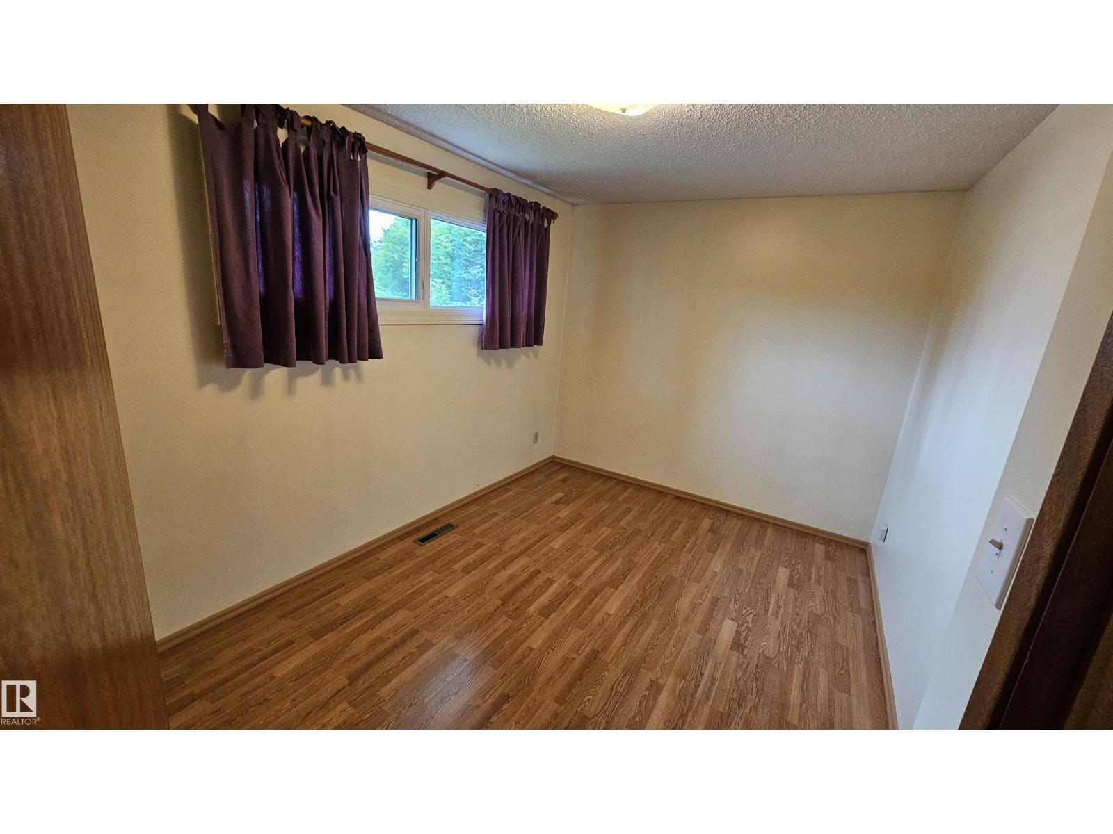 13439 114 St Nw Property Photo 16