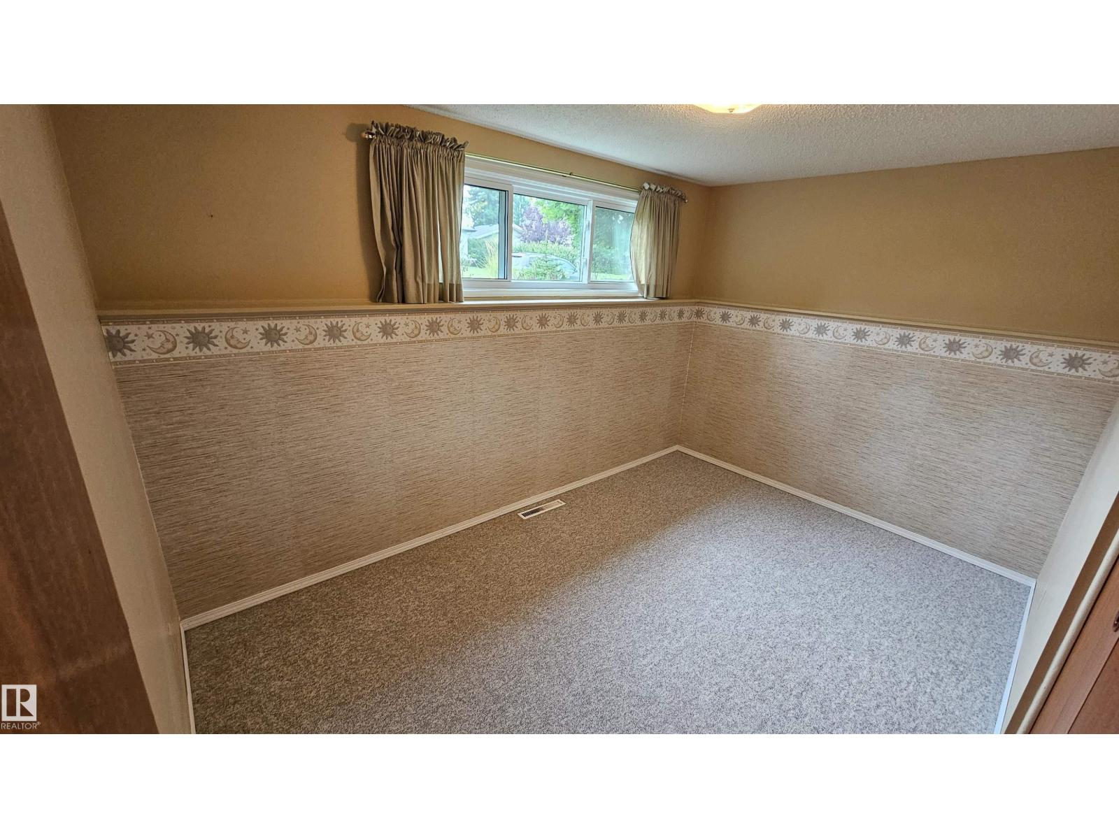 13439 114 St Nw Property Photo 22