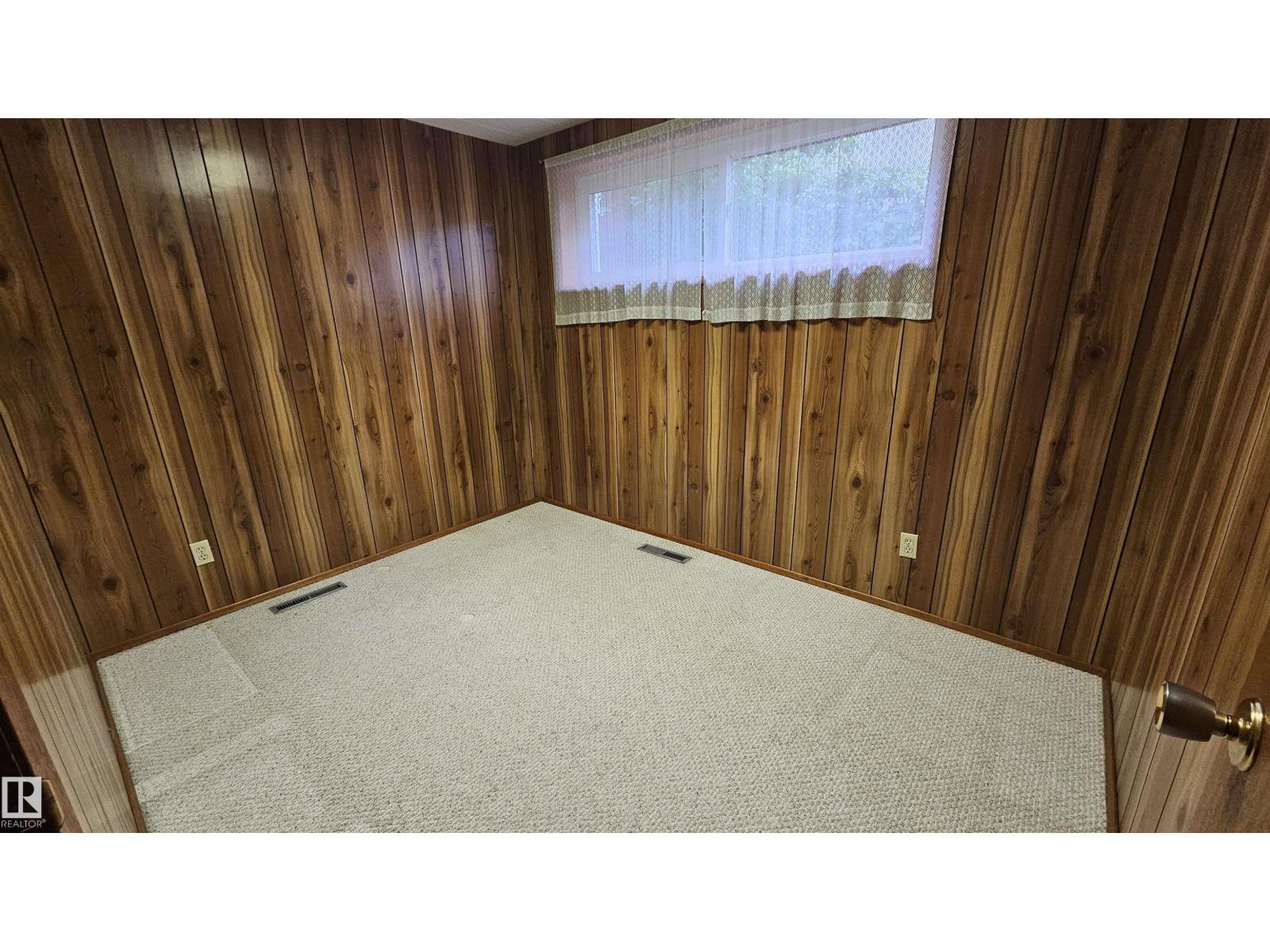 13439 114 St Nw Property Photo 32