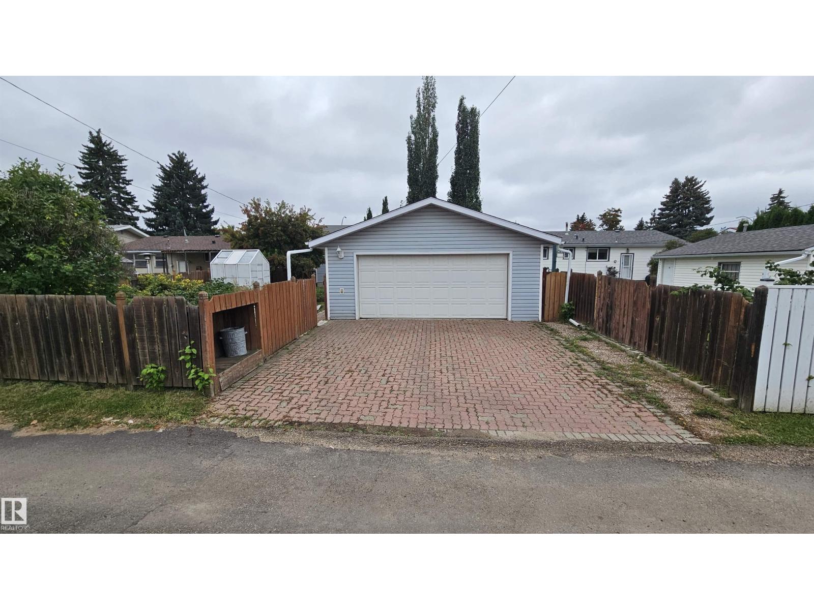 13439 114 St Nw Property Photo 37