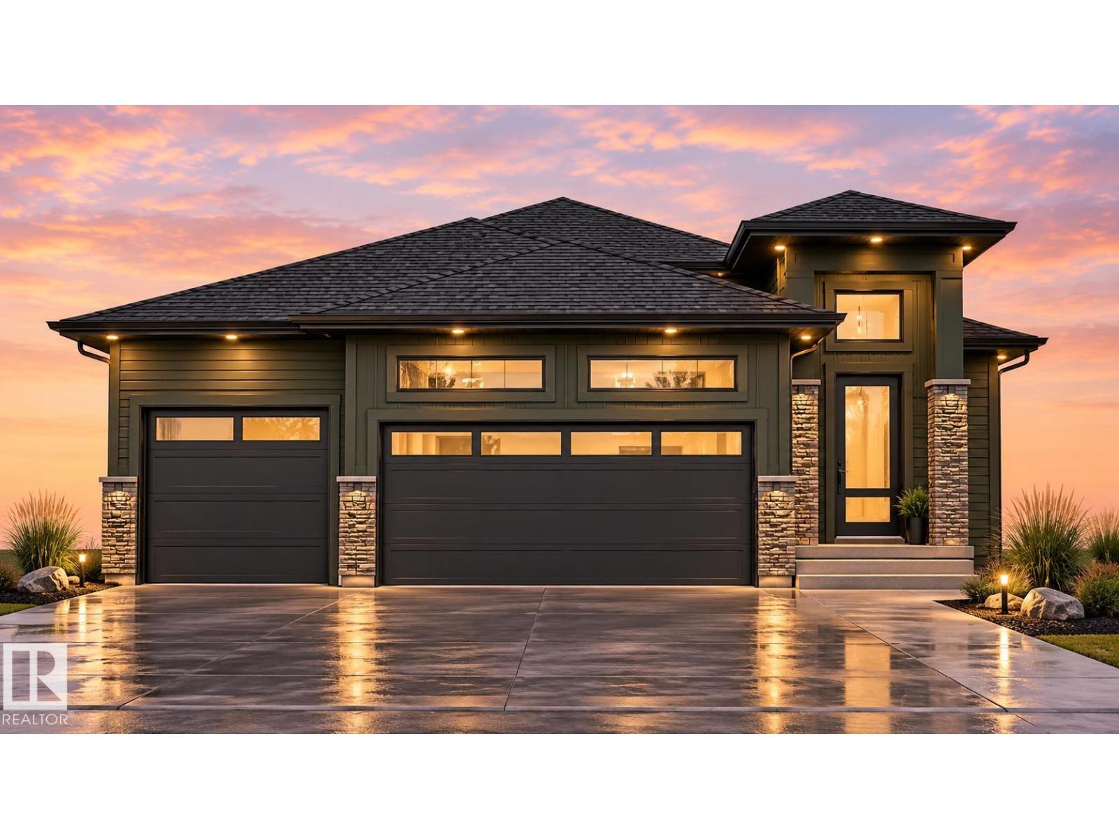 5237 47 AV Property Photo 1