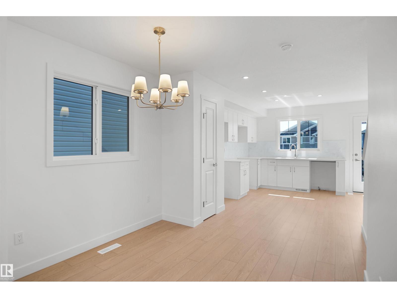 924 19 Av Nw Property Photo 6