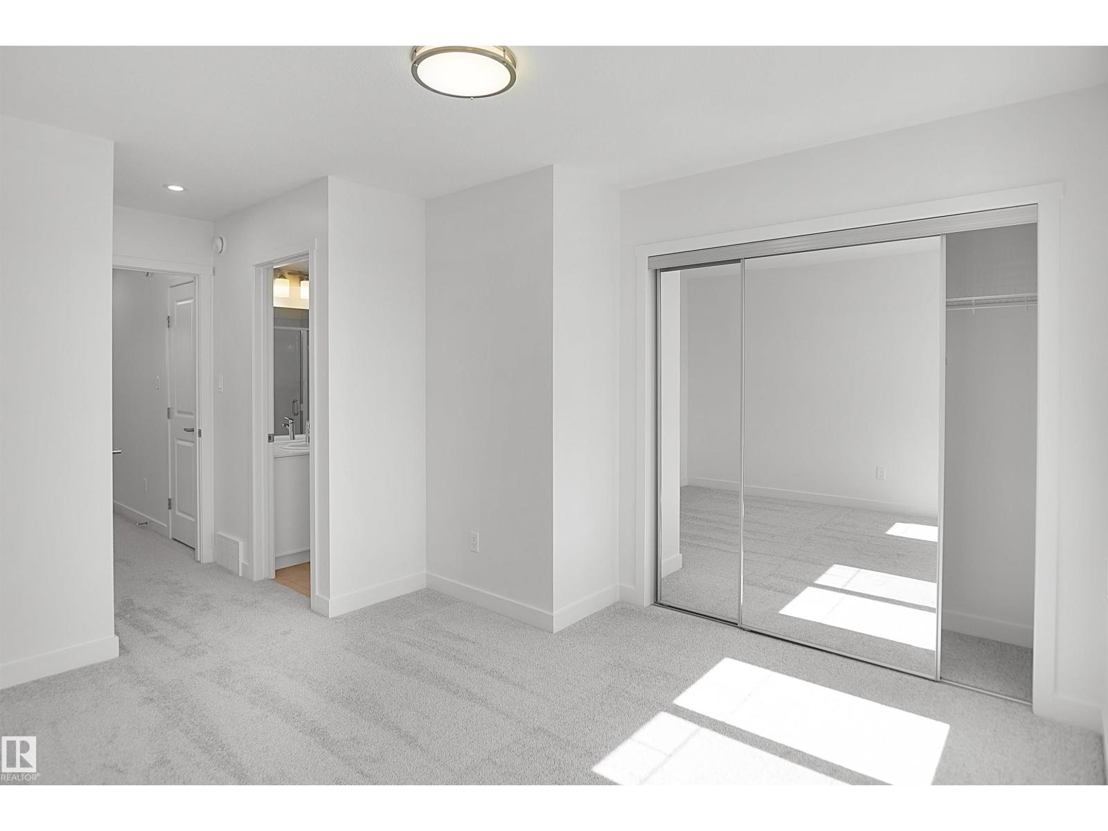 924 19 Av Nw Property Photo 15