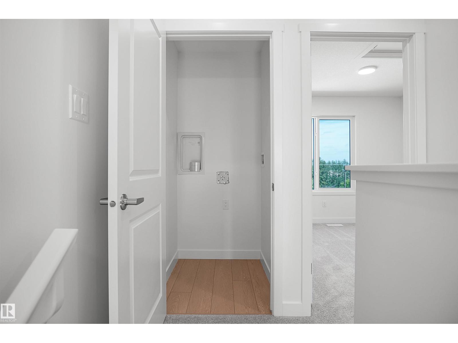 924 19 Av Nw Property Photo 24