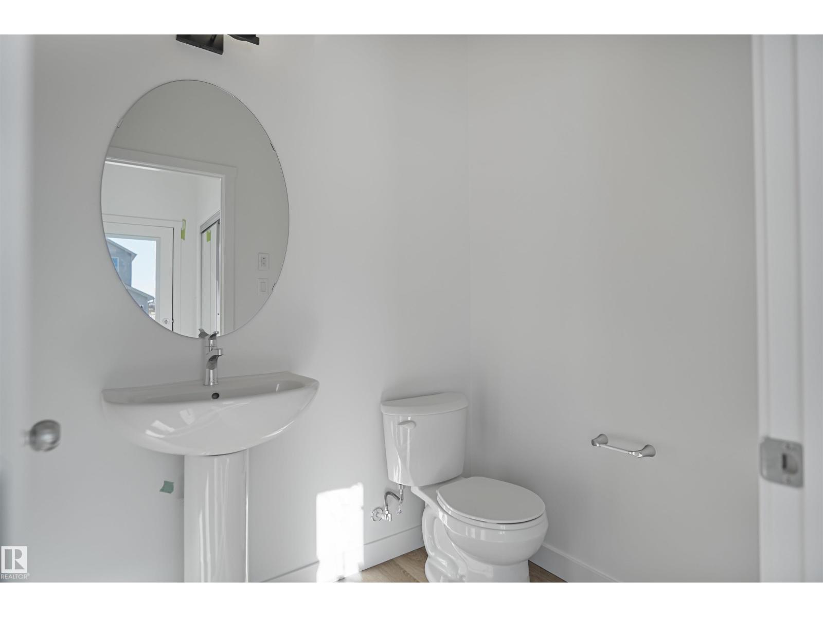 39 Leawood Li Property Photo 13