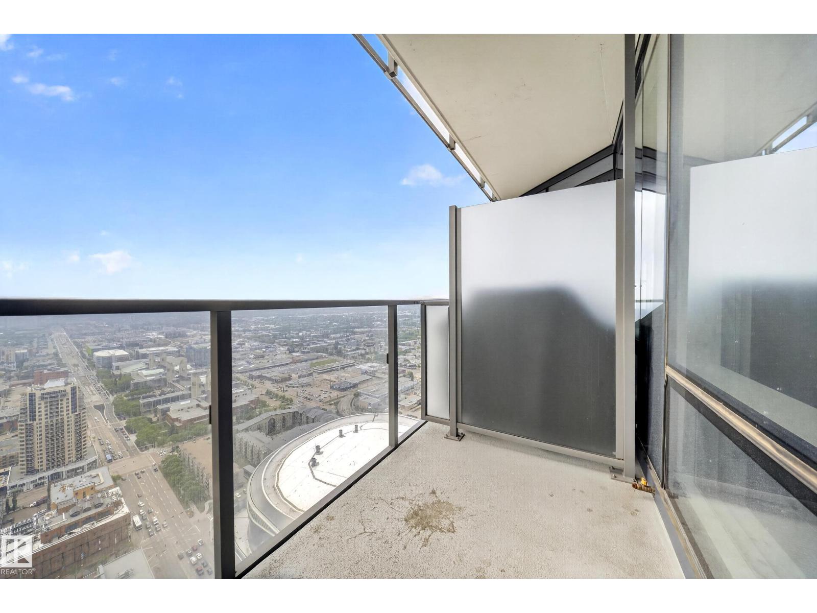 #4007 10360 102 St Nw Property Photo 17