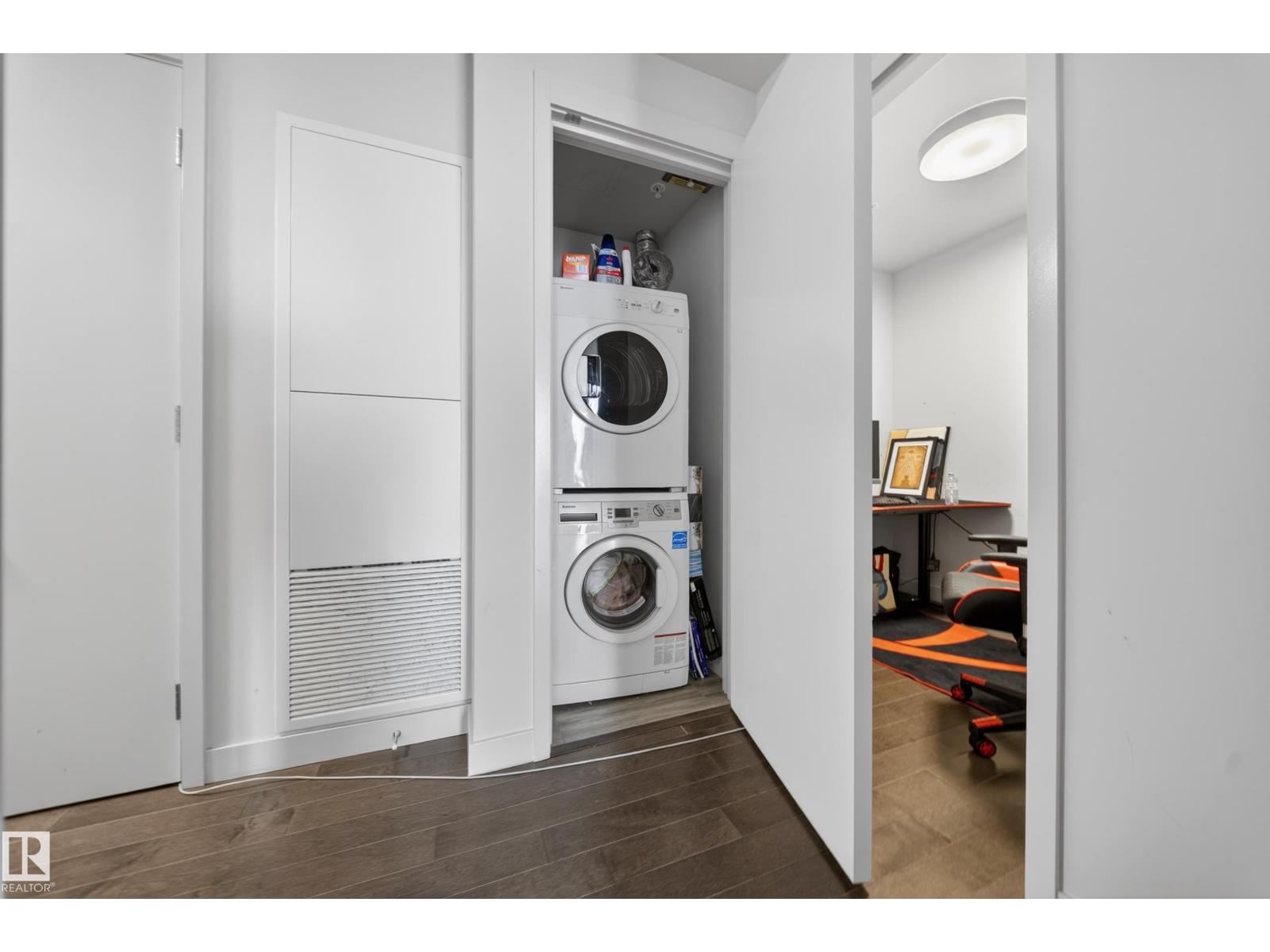 #4007 10360 102 St Nw Property Photo 27