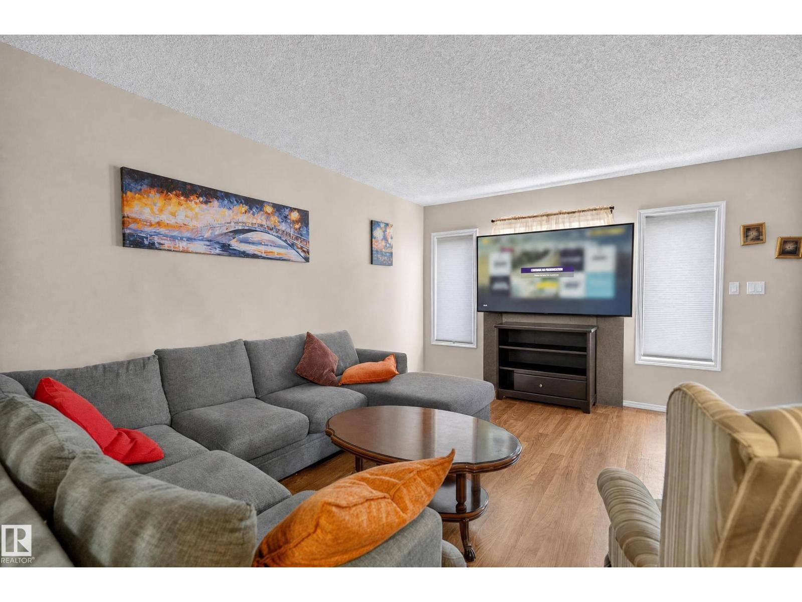 21312 48 Av Nw Property Photo 10