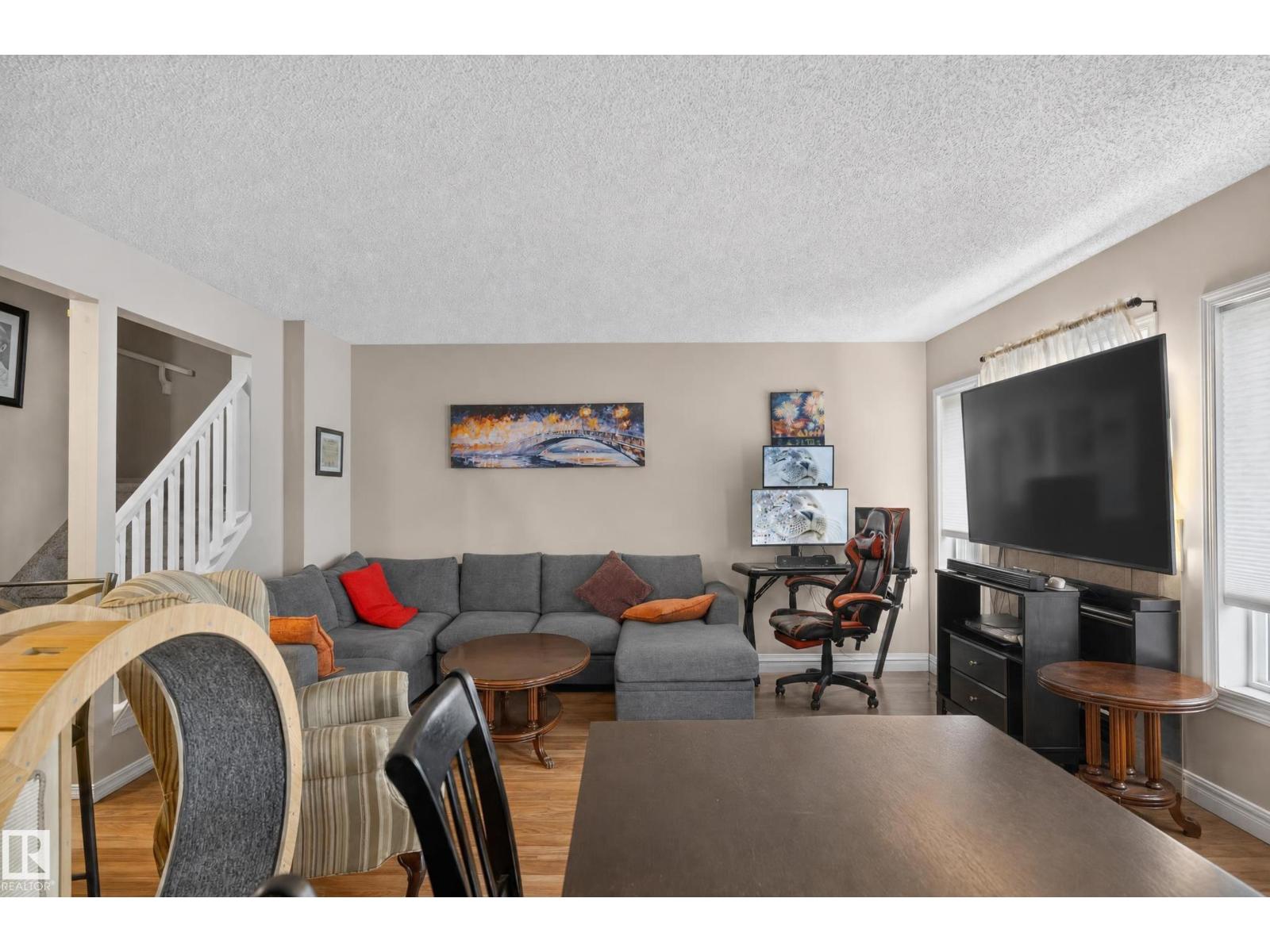 21312 48 Av Nw Property Photo 15