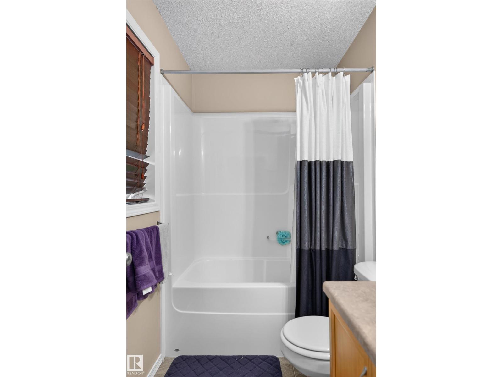 21312 48 Av Nw Property Photo 24