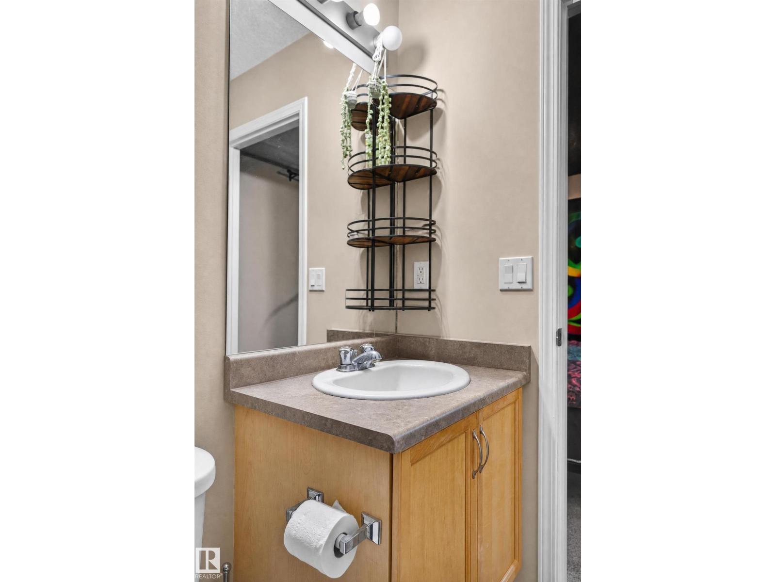 21312 48 Av Nw Property Photo 25