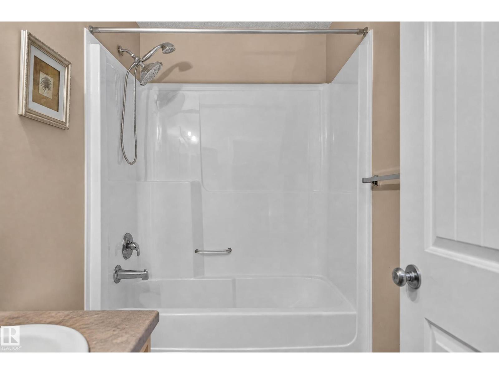 21312 48 Av Nw Property Photo 29
