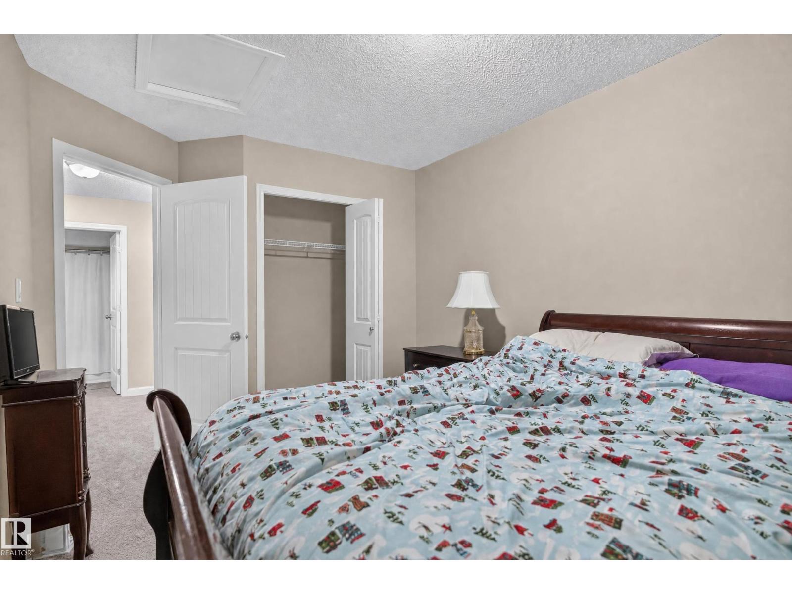 21312 48 Av Nw Property Photo 32
