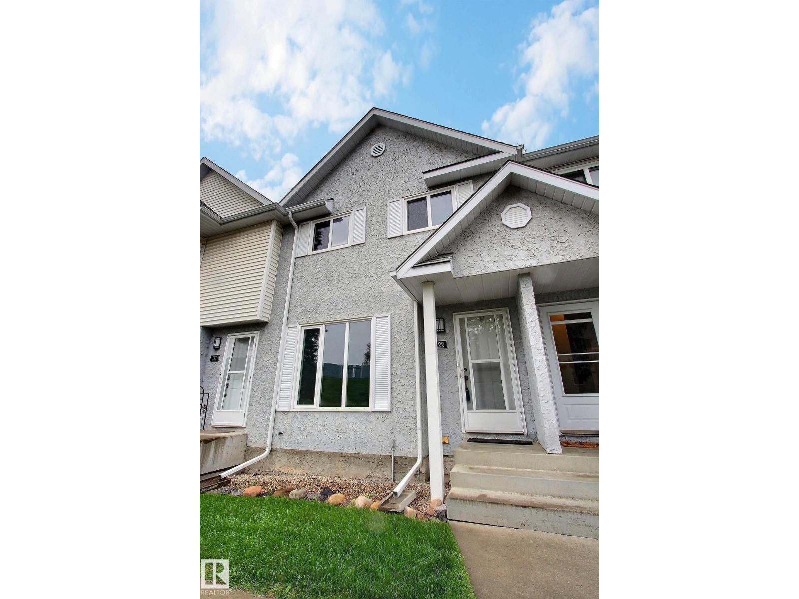 #122 5 ABERDEEN WY