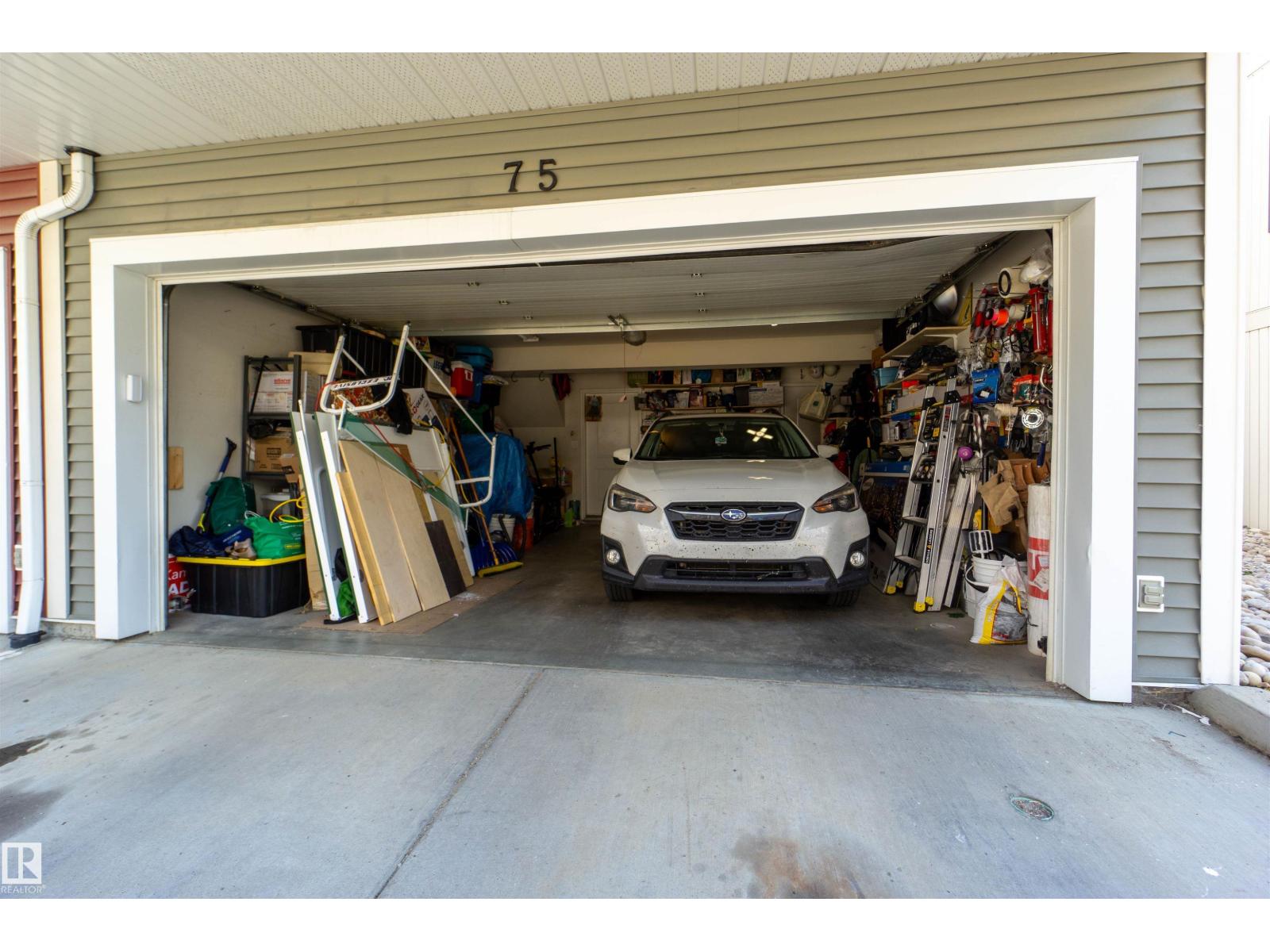 #75 8315 180 Av Nw Property Photo 34