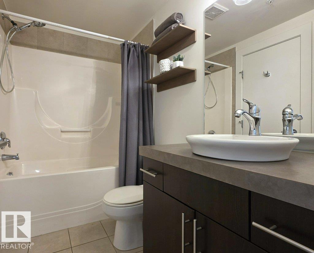 #605 10152 104 St Nw Property Photo 15