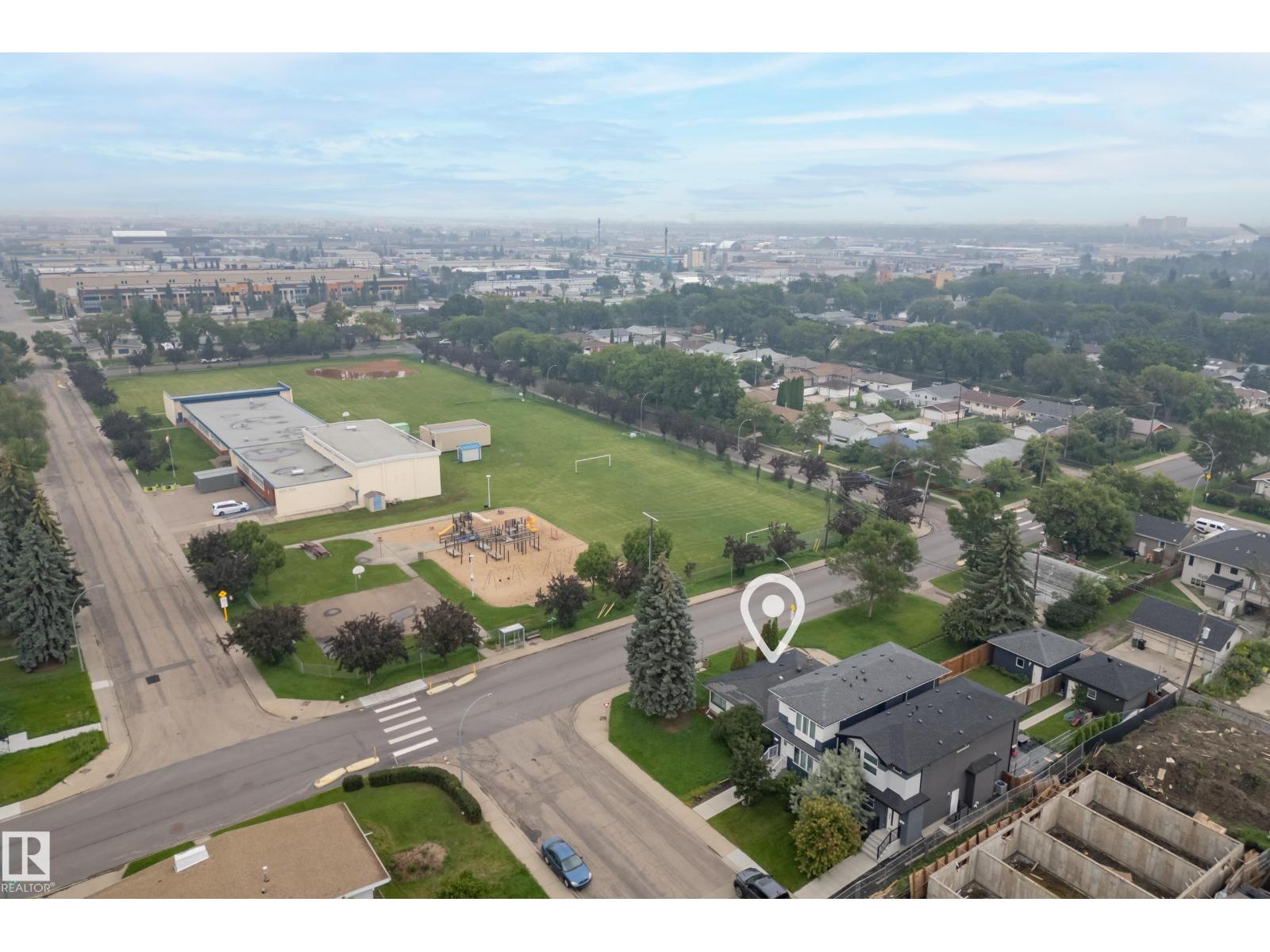15321 110 Av Nw Property Photo 5