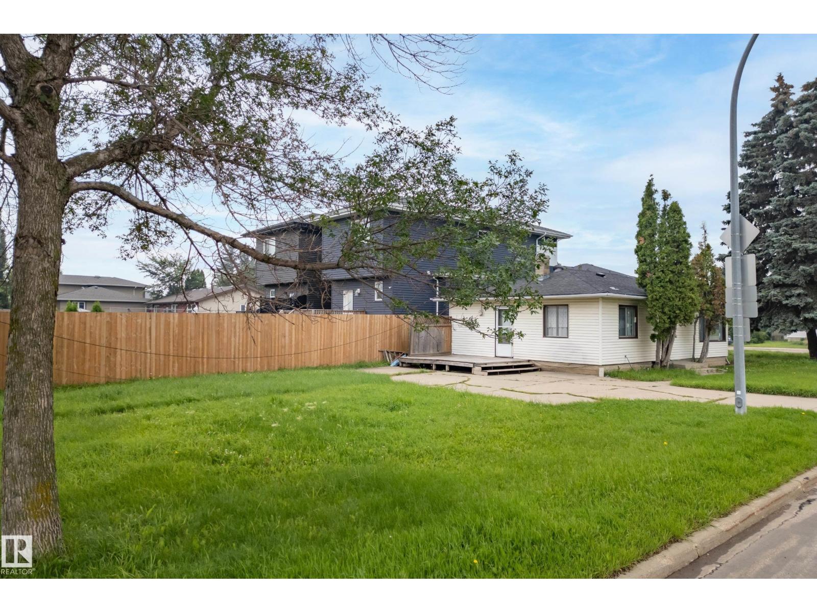 15321 110 Av Nw Property Photo 9