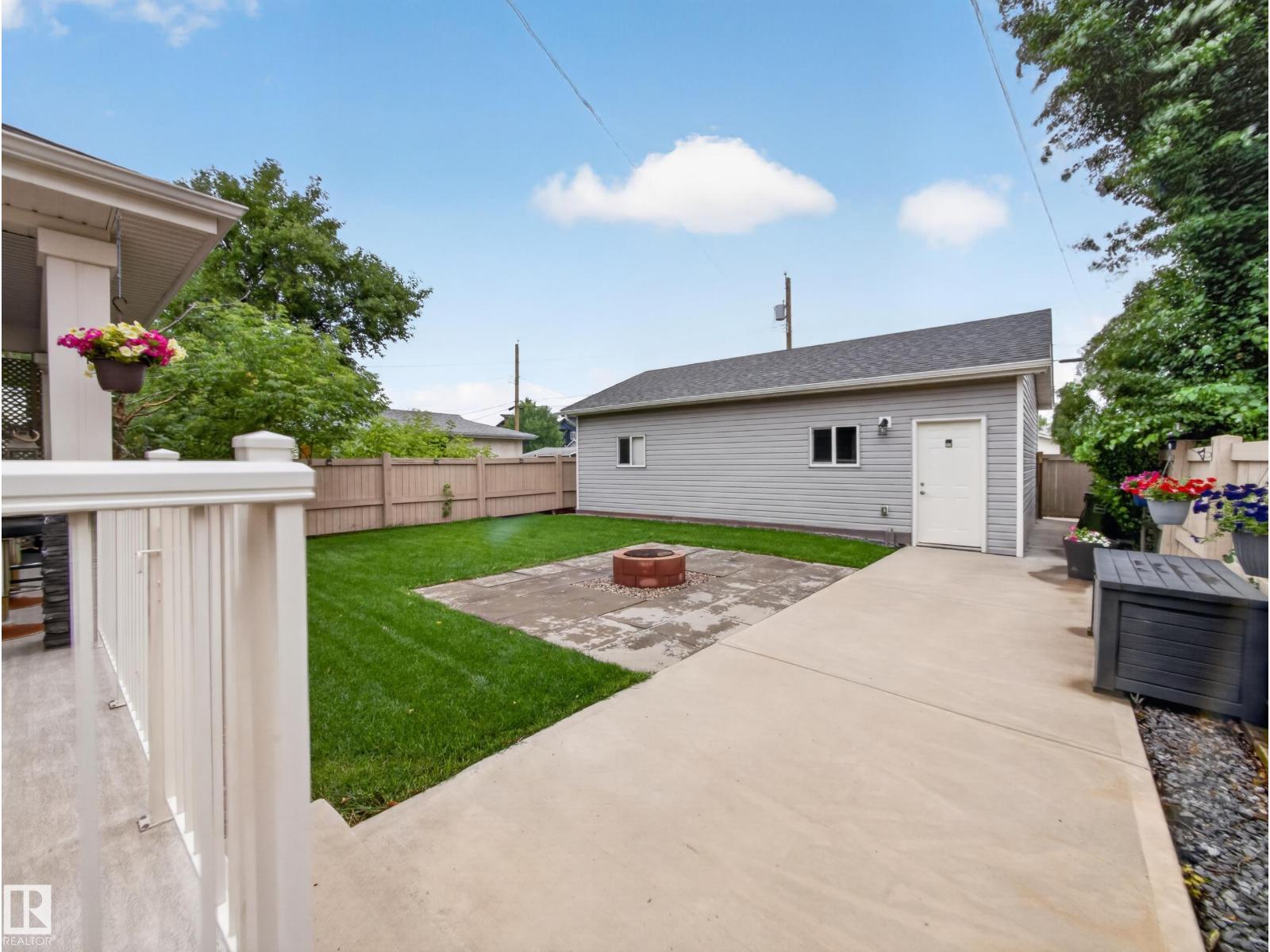 9917 162 St Nw Property Photo 7