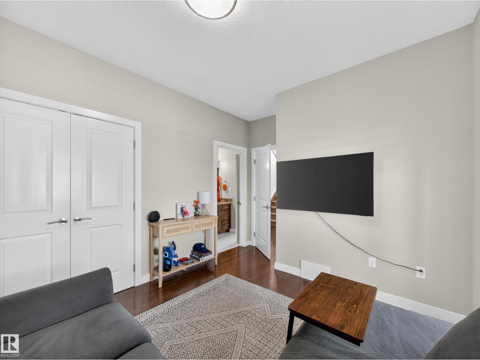 9917 162 St Nw Property Photo 13