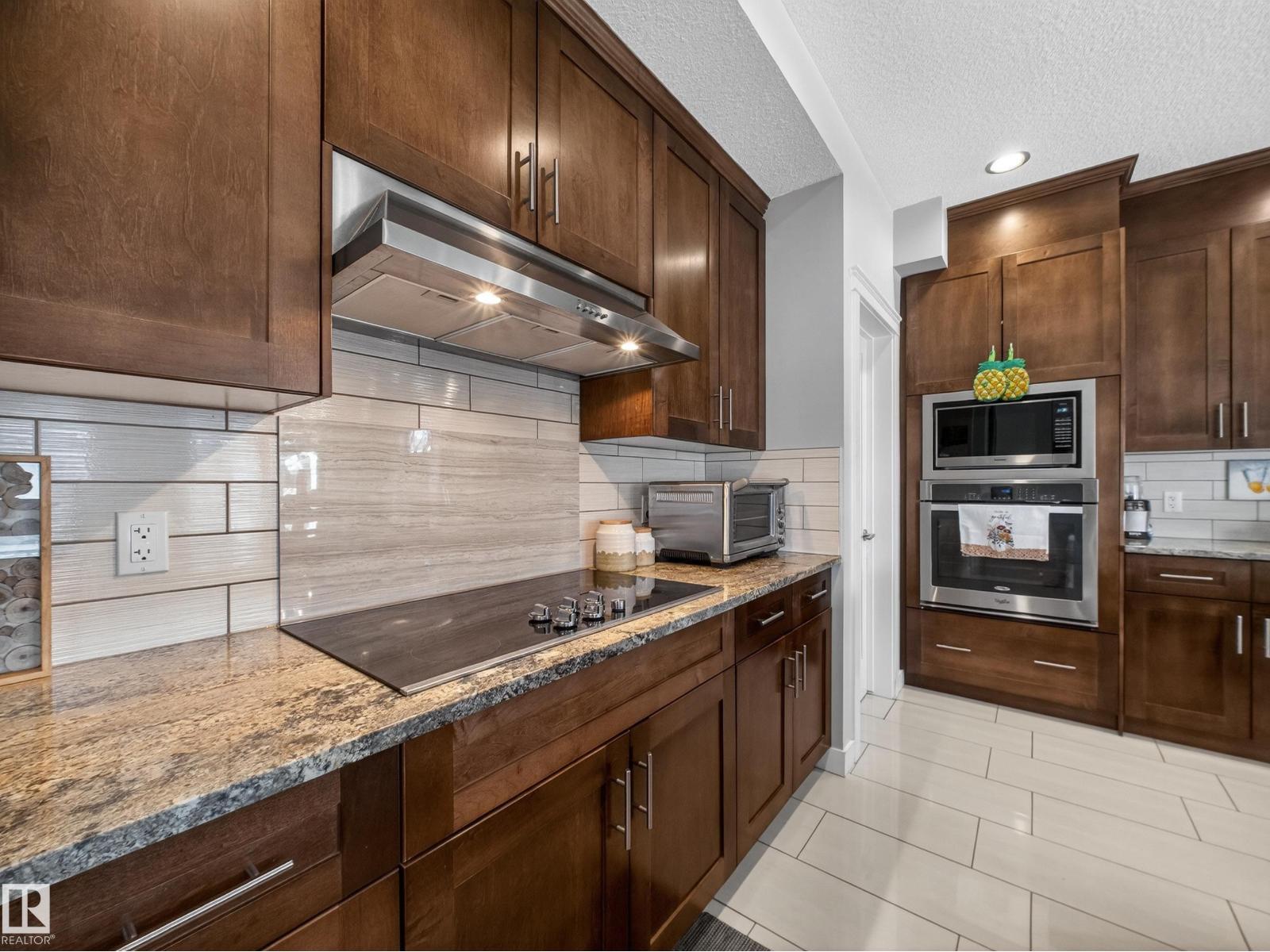 9917 162 St Nw Property Photo 19