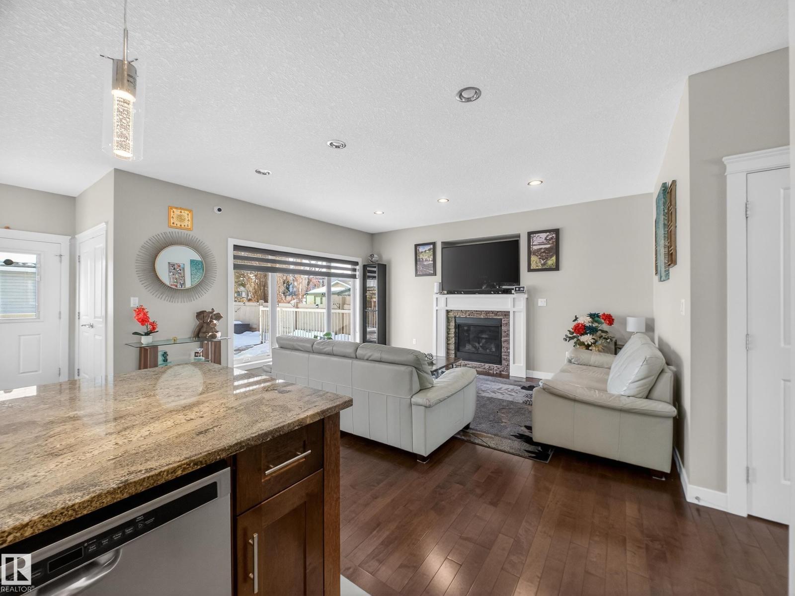 9917 162 St Nw Property Photo 30