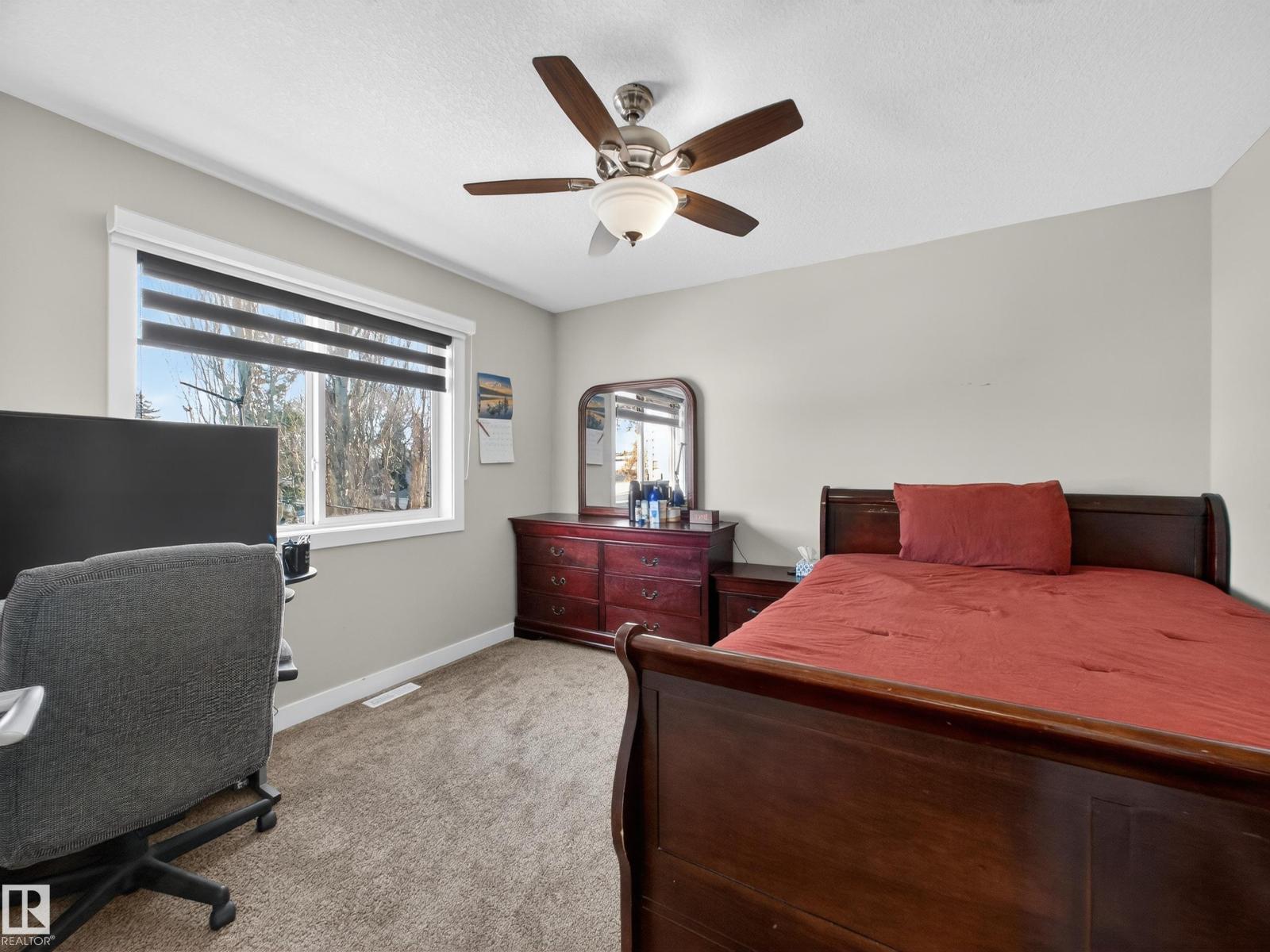 9917 162 St Nw Property Photo 42