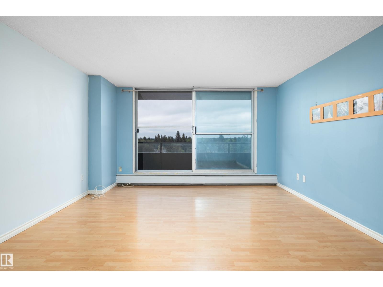 #611 13910 Stony Plain Rd Nw Property Photo 9