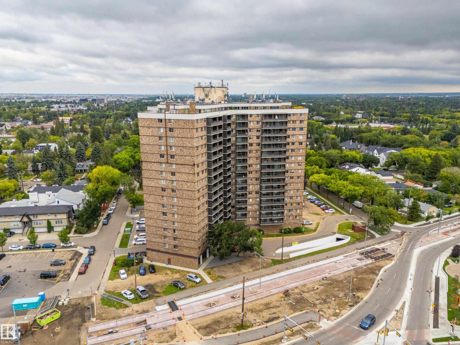 #611 13910 Stony Plain Rd Nw Property Photo 30