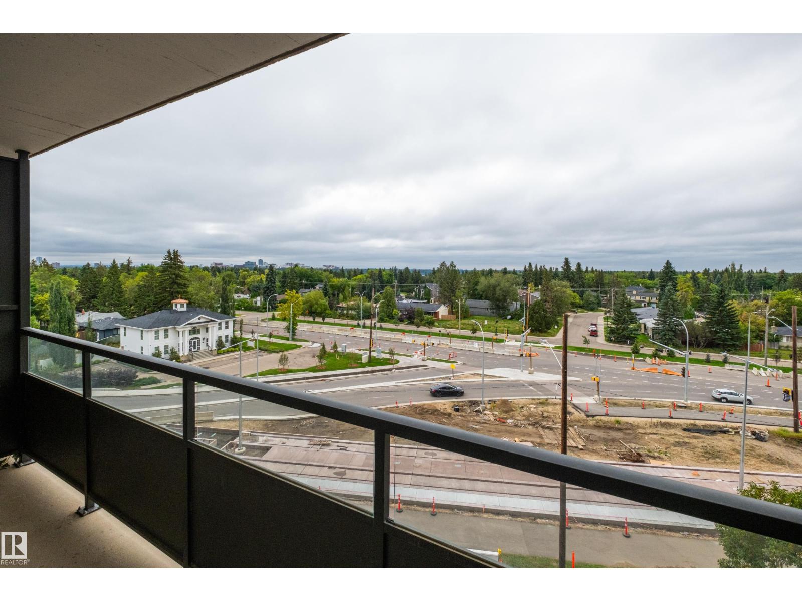#611 13910 Stony Plain Rd Nw Property Photo 54