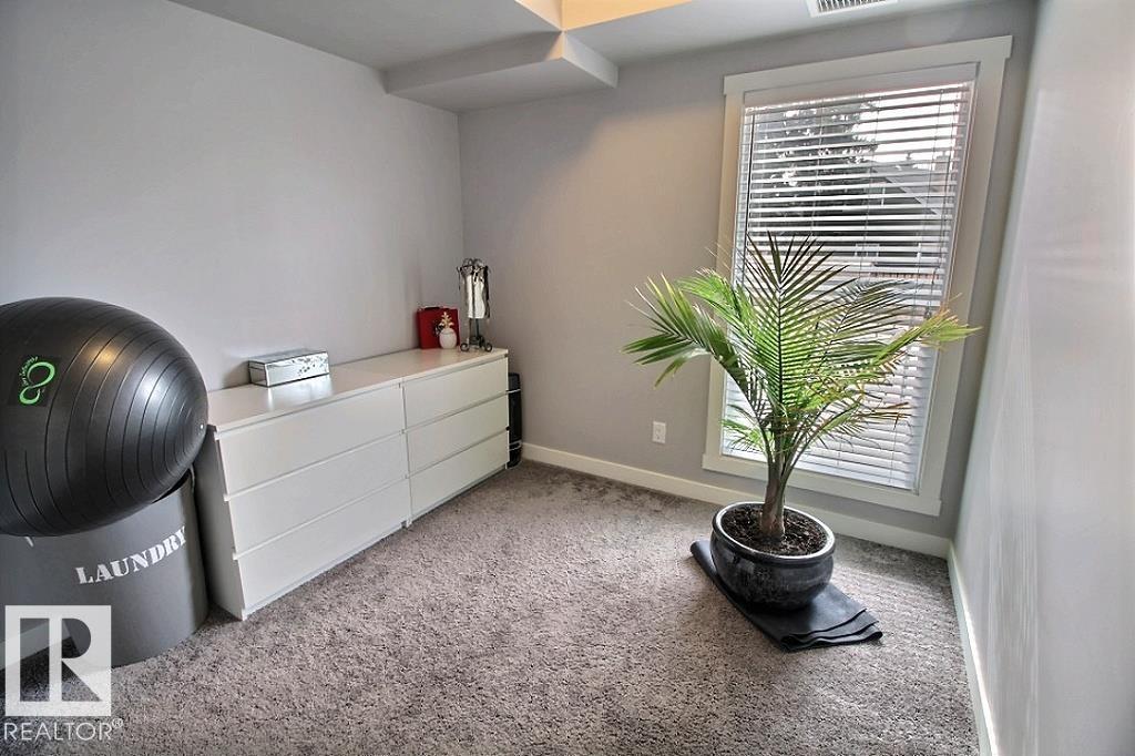 #106 10126 144 St Nw Property Photo 4