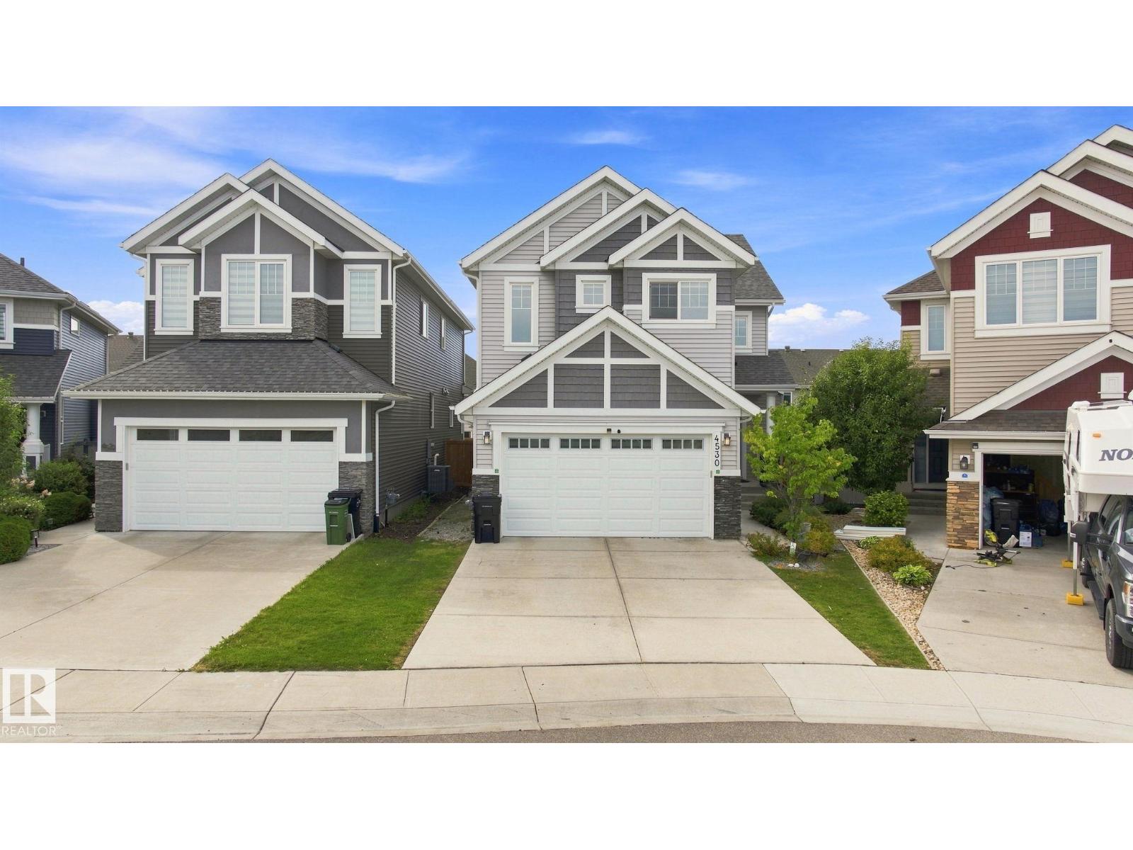 4530 Saly Pl Sw Sw Property Photo 2