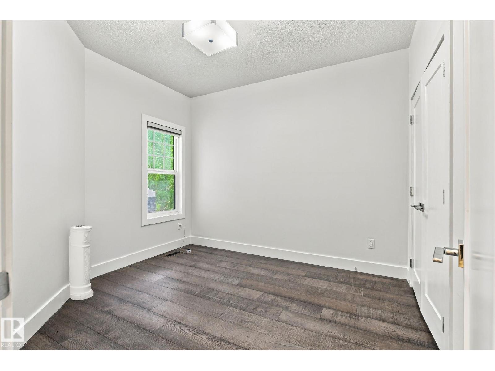 4530 Saly Pl Sw Sw Property Photo 25