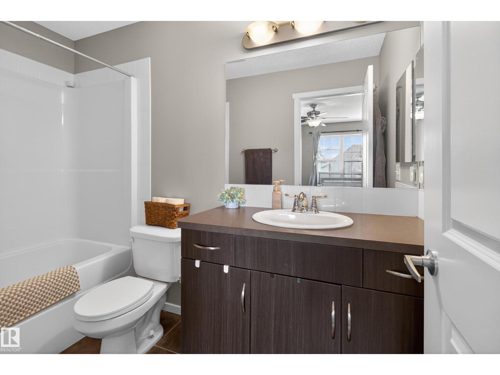 3611 12 St Nw Property Photo 26