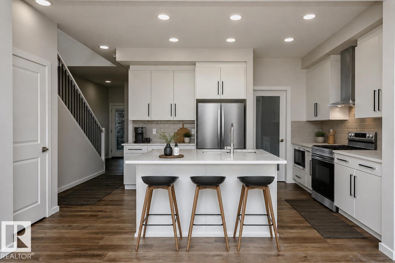 11 Lemon Cl Property Photo 2