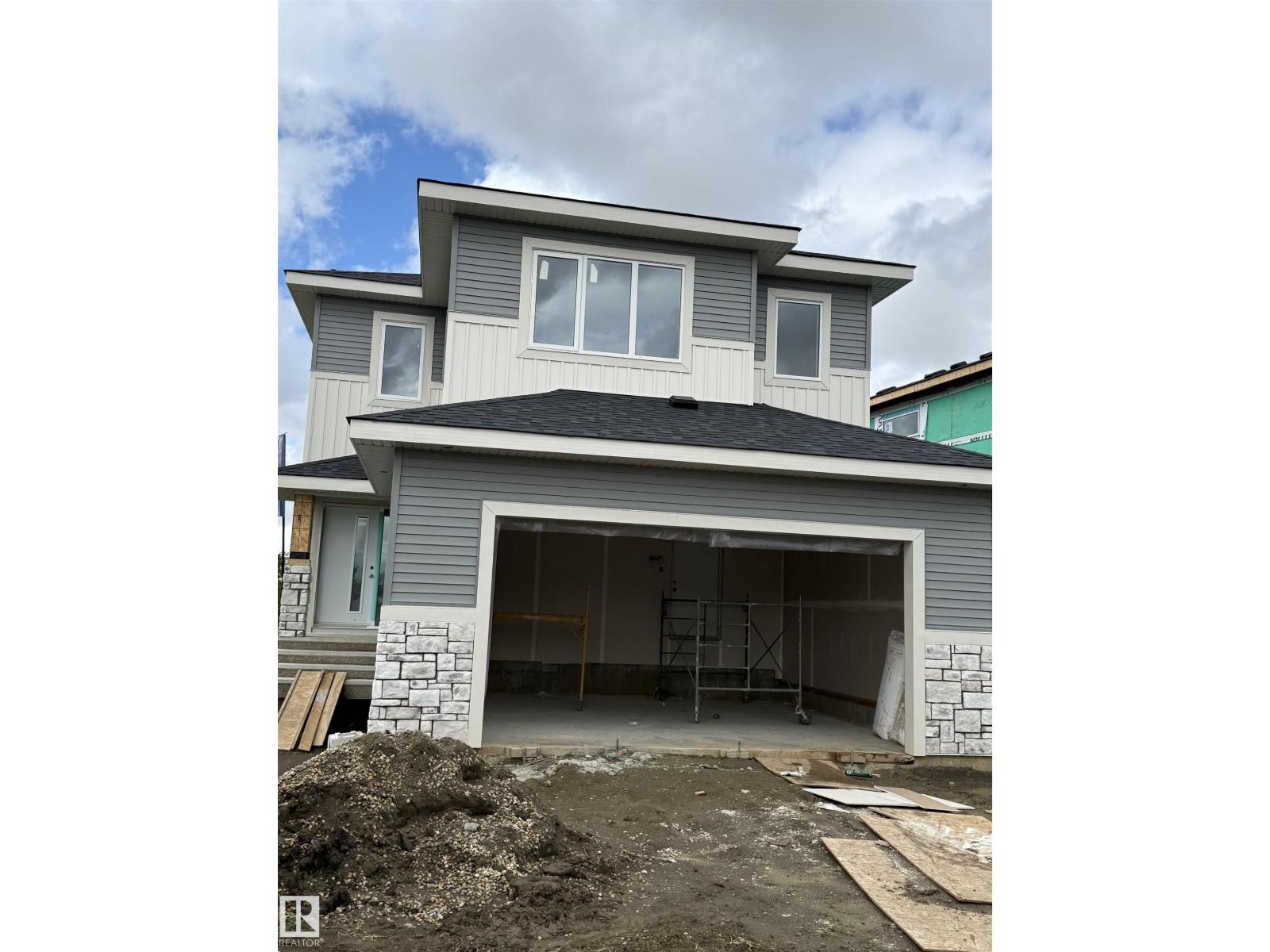 9608 89a Street Property Photo 1